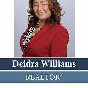 Meet your Posher, Deidra